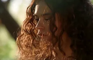 Julia freigelegt und ...