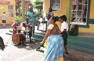 Nur Ihr bekommt dopp ...