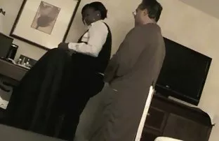 Junge Brünette Chris ...