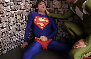 Der weißhaarige Kerl