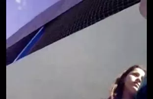 Der Kerl gab in den  ...