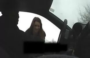 Trotz Regen Mädchen  ...