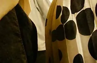 Nastya zeigt Ihre ra ...